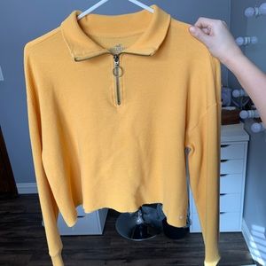 hollister small cropped mustard yellow sweater